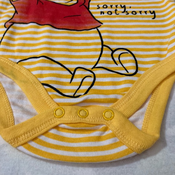 💛Winnie the Pooh onesie new with tags - Picture 6 of 11